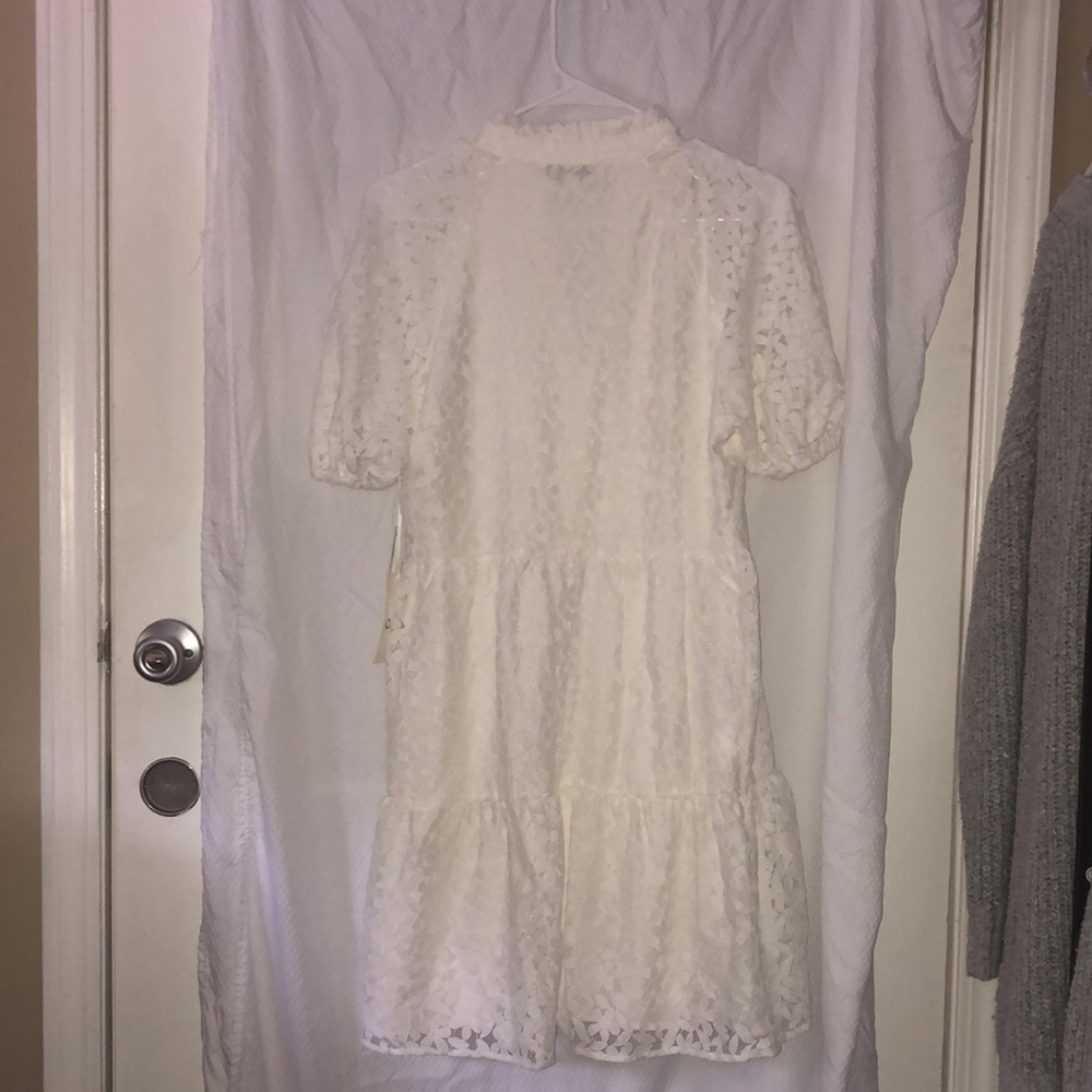 NWT CeCe Ivory Floral Lace Dress in size Small w/Mini Puff Sleeves & structure - Picture 8 of 8